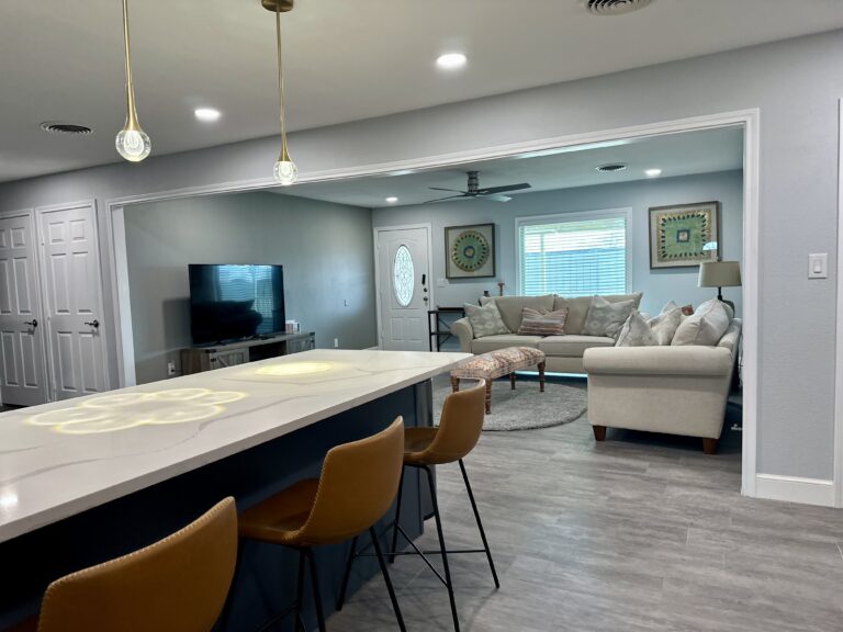 Read more about the article 🧠 Smart Living for Seniors in Lubbock, TX
